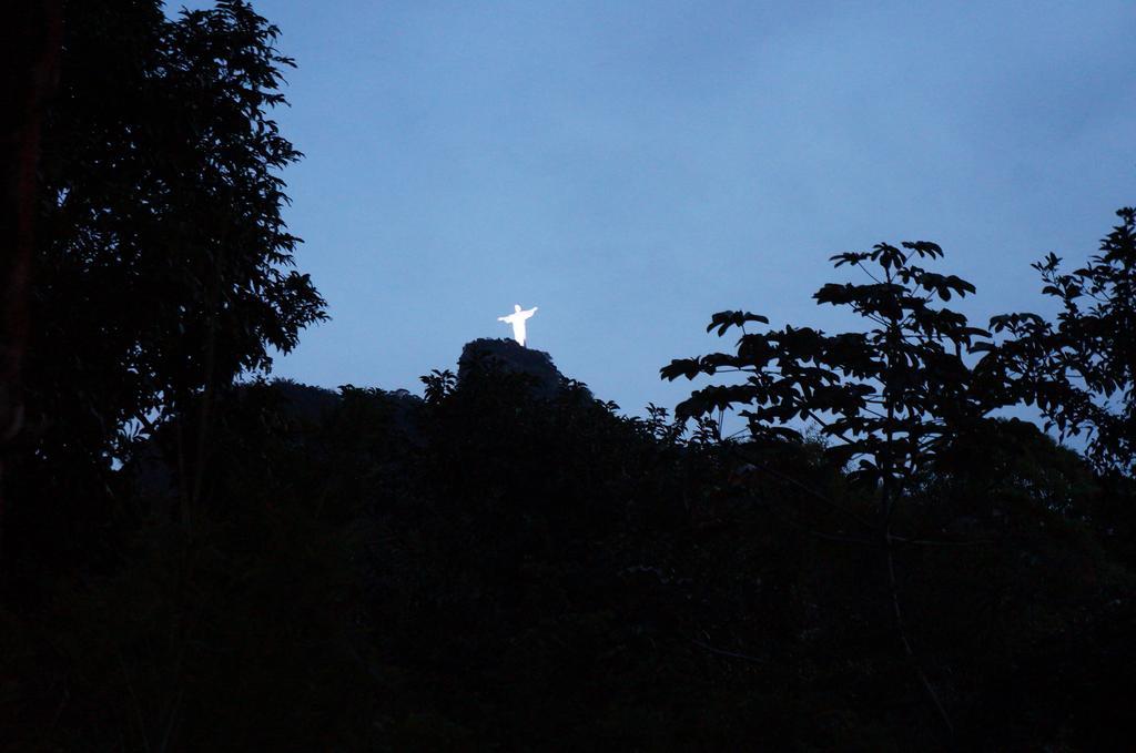 ريو دي جانيرو Casa Caminho Do Corcovado Nearchrist Redeemer Statue المظهر الخارجي الصورة